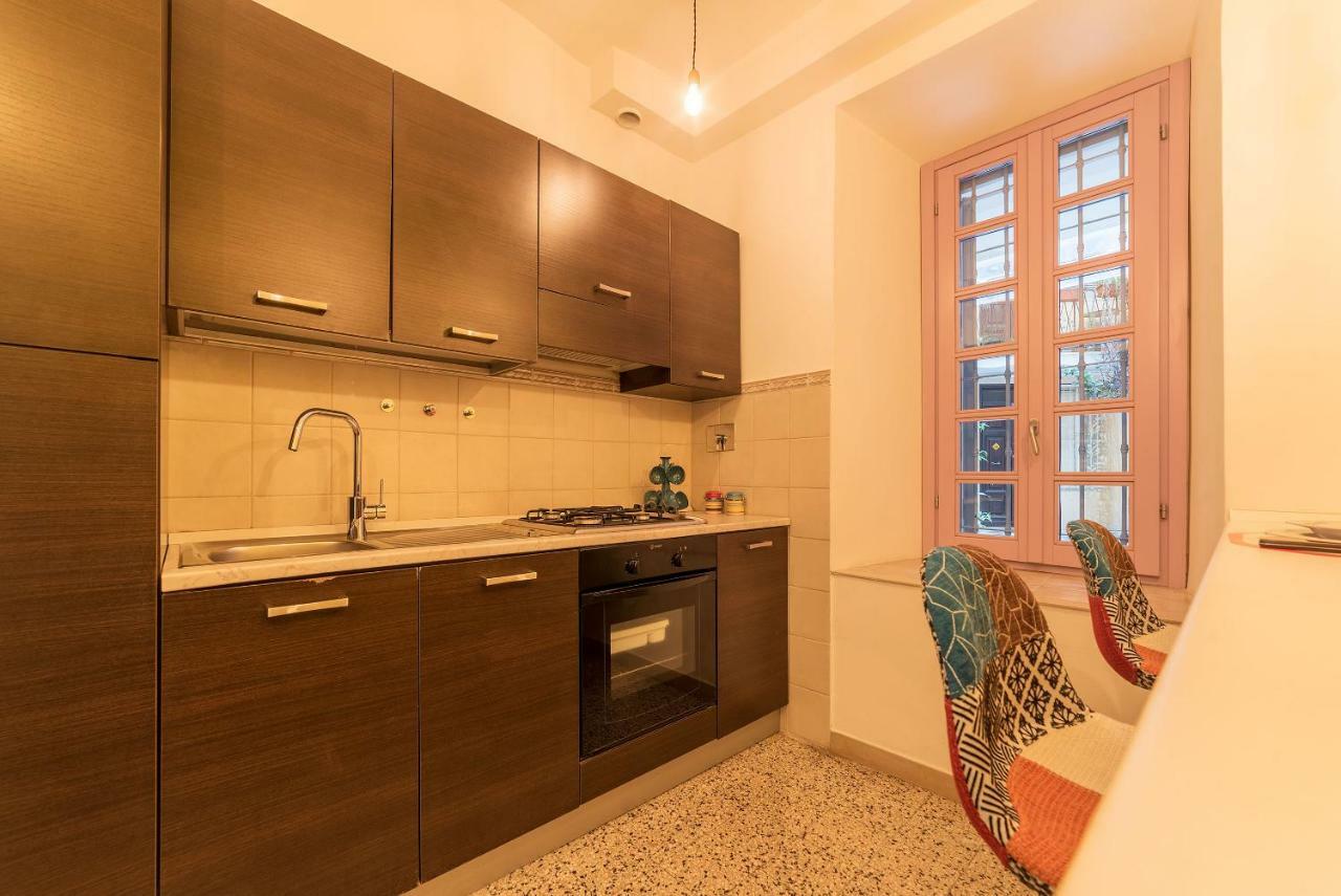 Colosseum Lovely Apartment Rome Bagian luar foto